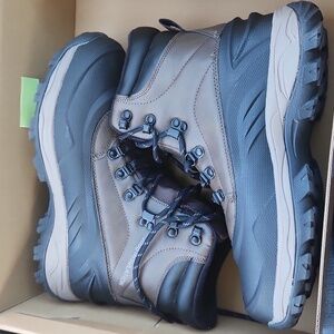 Eddie Bauer Brown Rain & Snow Boots with Water-Resistant Design